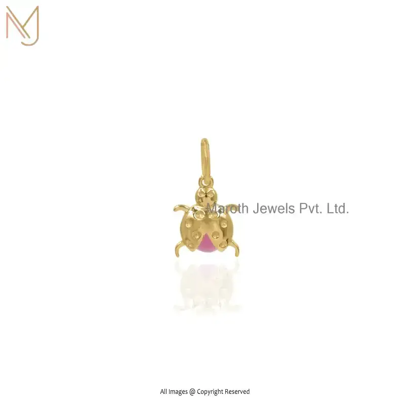 Private Lable 14K Yellow Gold Garnet Gemstone Ladybug Pendant