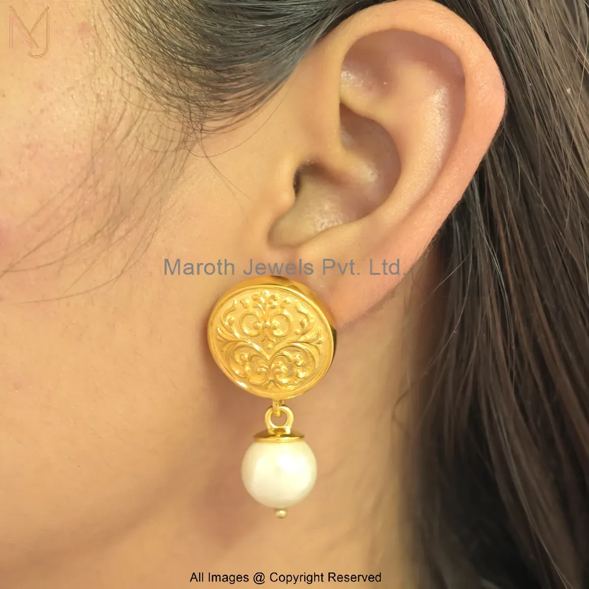 14K Yellow Gold Engraved Round Gold Pearl Drop Earrings Jewelry Supplier
