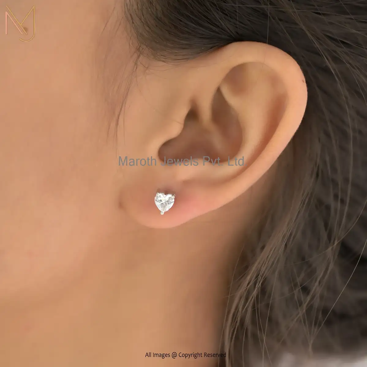 14K Yellow Gold Cubic Zircon Heart Stud Earrings Custom Jewelry